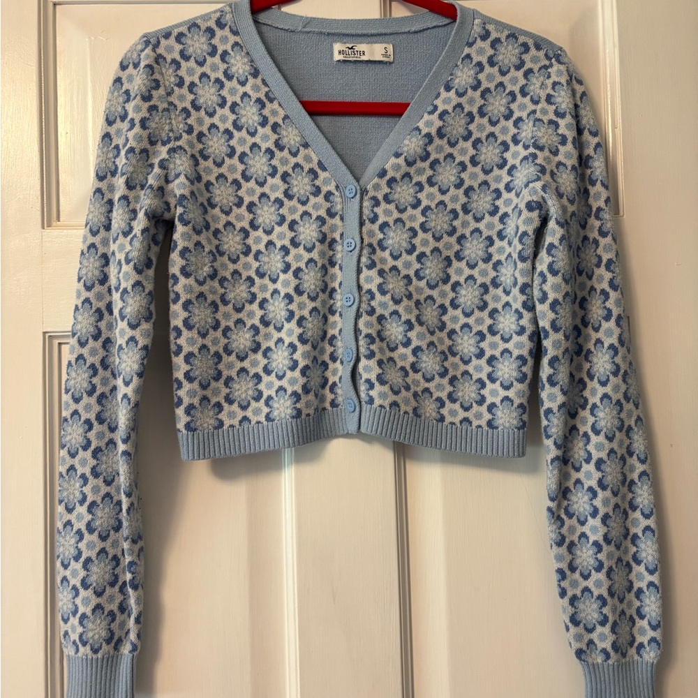 Hollister Women's Light Blue Floral Cardigan